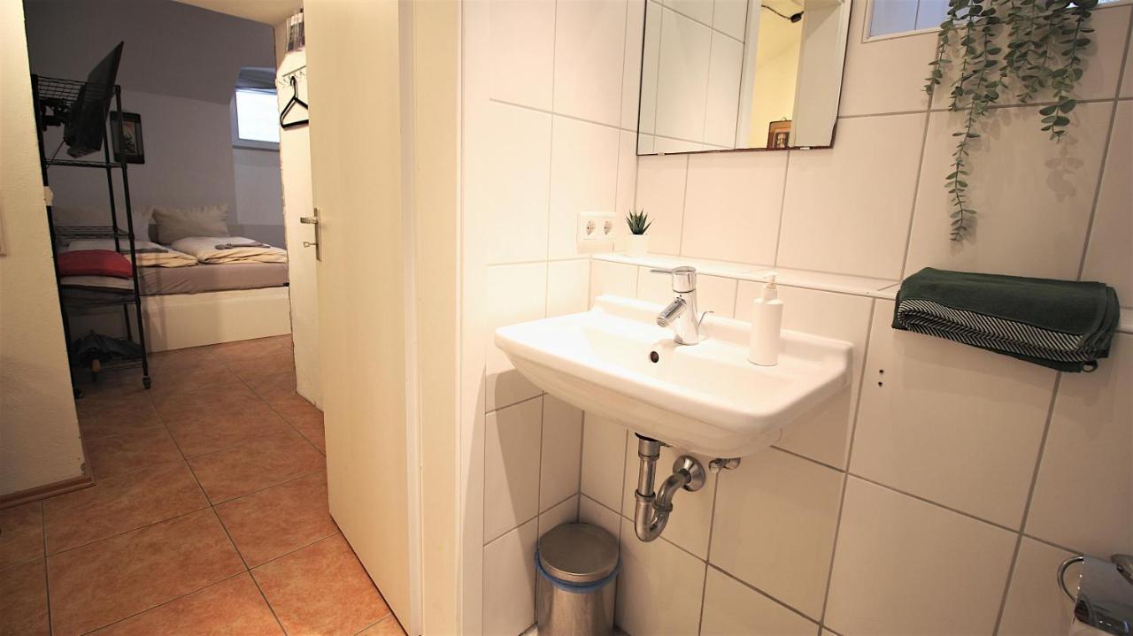 Xxx Fully Equipped Apartment Near Main Station! Вюрцбург Экстерьер фото