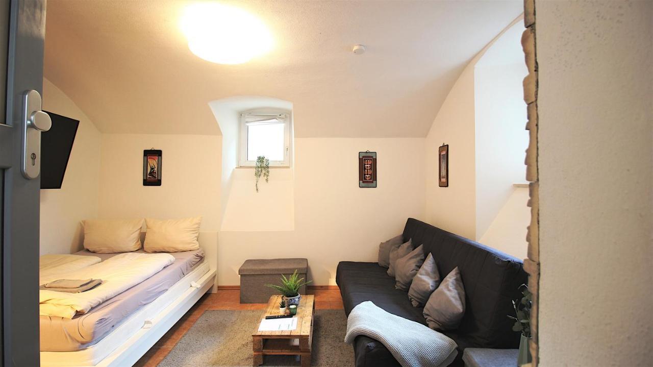 Xxx Fully Equipped Apartment Near Main Station! Вюрцбург Экстерьер фото